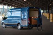 Ford dikkatleri üzerinde toplayan Yeni Transit ‘Limited’i ve yüksek kapasiteli soğutucuya sahip ‘Frigo Van’ı sundu