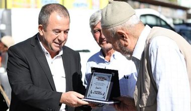 96 yaşındaki zeytinciye onur plaketi