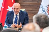 İzmir Büyükşehir Belediyesi’nden amatör kulüplere 5 milyon 150 bin liralık destek