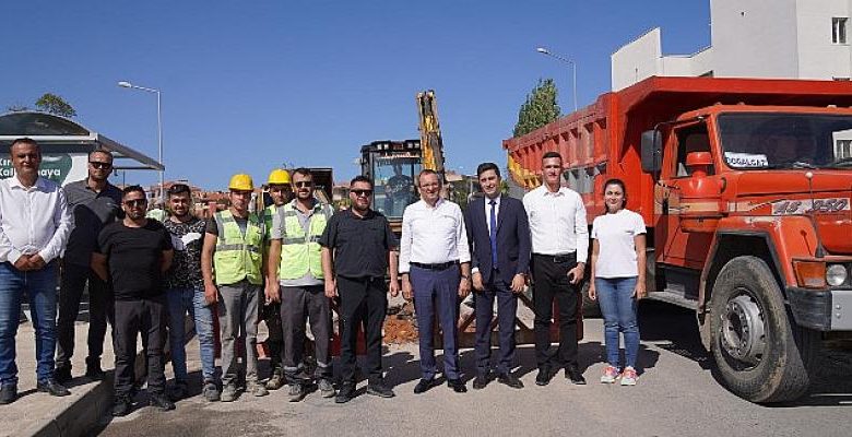 Ve Başlıyor: Ayvalık Ali Çetinkaya Mahallesi’nde Doğalgaz İçin İlk Kepçe Vuruldu