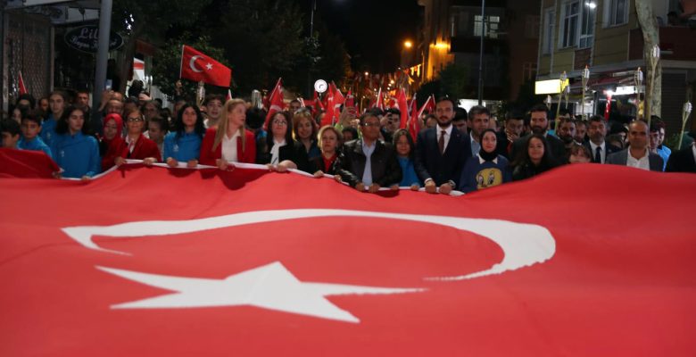 Bağcılar, Cumhuriyet Bayramı’nda tek yürek oldu