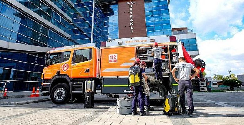 Bayraklı Belediyesinde yangın tatbikatı