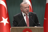 Cumhurbaşkanı Erdoğan, ‘Türkiye Yüzyılı Tanıtım Toplantısı’ öncesi kalabalığa seslendi