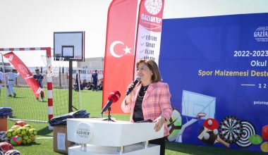 Gaziantep Büyükşehir’den okullara spor malzemesi desteği