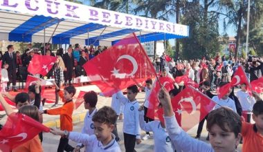 Gölcük’te 29 Ekim Cumhuriyet Bayramı kutlama etkinlikleri Gölcük’te 29 Ekim Cumhuriyet Bayramı kutlama etkinlikleri