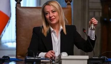 İtalya’nın ilk kadın Başbakanı Meloni görevi devraldı