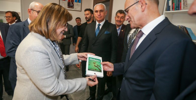 Mehmet Şimşek, Prof. Dr. Aziz Sancar Eğitim ve Sanat Merkezi’ni ziyaret etti