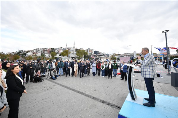 Sigaradan hayatını kaybedenlerin eşyaları Üsküdar’da sergilendi