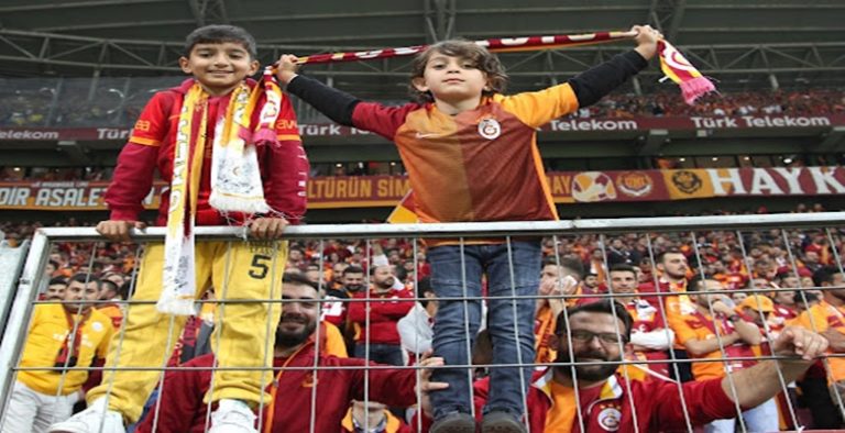 Takım Aşkını Tarzınıza Yansıtın