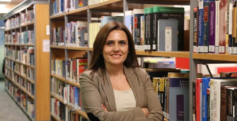Toplum ve medya birbirini etkiliyor