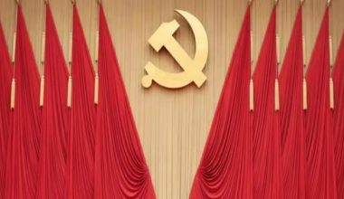 Xi Jinping, ÇKP merkez komitesi genel sekreteri seçildi