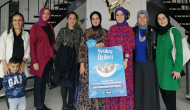 Yeşilay Kadın Komisyonu’ndan Afyonkarahisar esnafına ziyaret