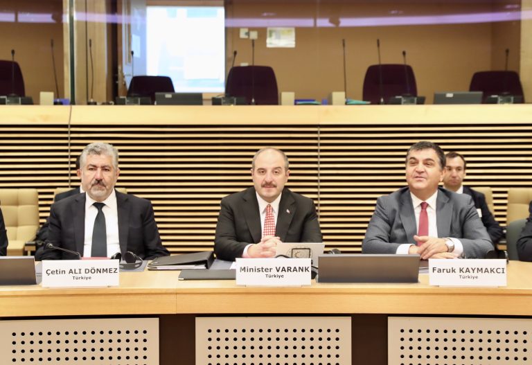 Bakan Varank: “YDD mekanizması tam üyeliğin canlandırılmasına kaktı sunacak”