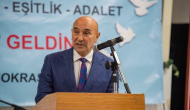 Başkan Soyer, Umut ve Dayanışma Yemeği’ne katıldı