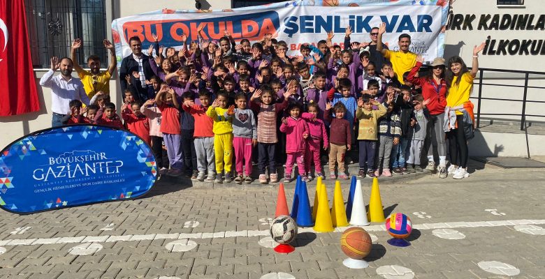 “Bu Okulda Şenlik Var Projesi” bir yılda 52 bin öğrenciye ulaştı