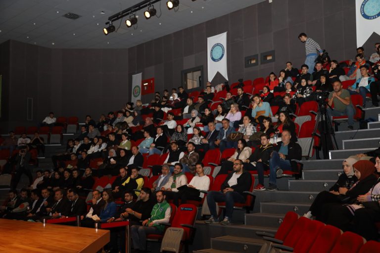 Bursa’da “İşini Şansa Bırakma Zirvesi” düzenlendi
