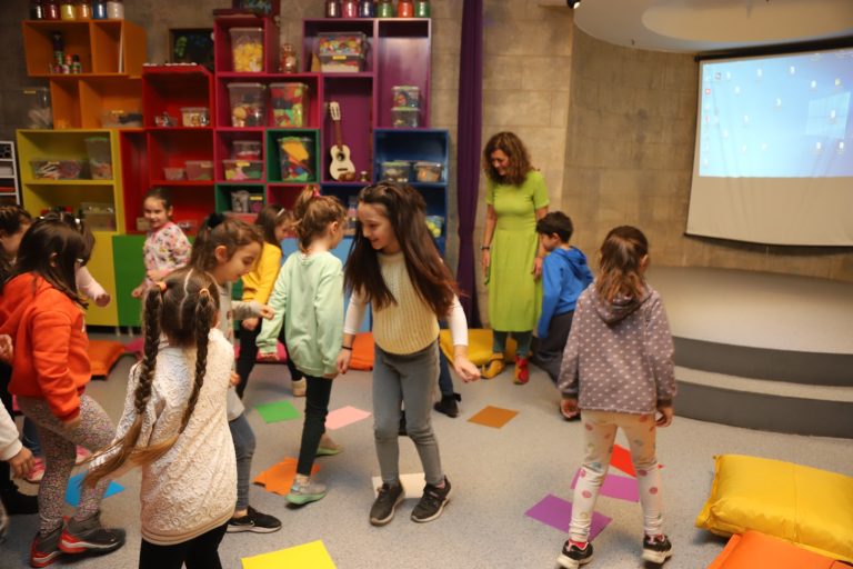 Eskişehir’de 4. Düşündüren Masallar Şenliği gerçekleştirildi