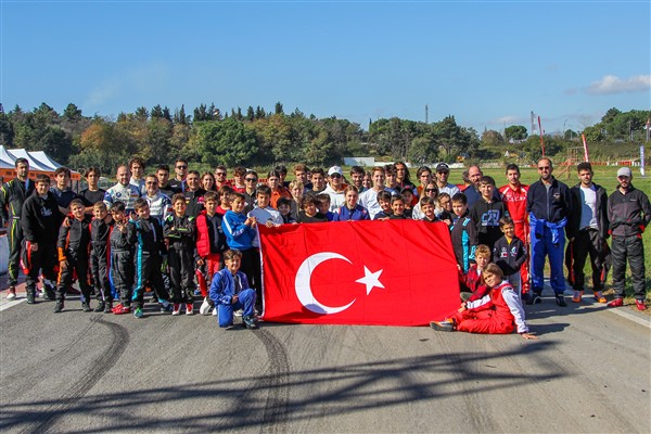 Karting şampiyonasında sezon finali