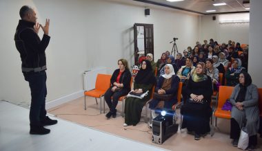 Malatya’da “En İyi Narkotik Polisi Anne” projesi anlatıldı
