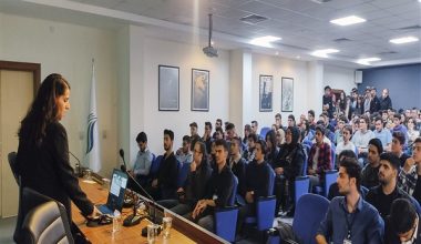 SUBÜ’de Havacılık Semineri düzenlendi
