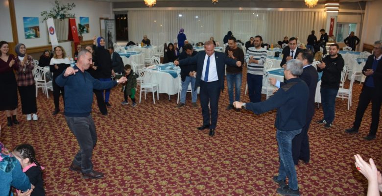 Türk Sağlık-Sen üyeleri Dinar’da buluştu