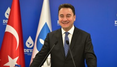 Babacan: “Kürt sorunu var ve çözümü eşit vatandaşlıktan geçiyor”