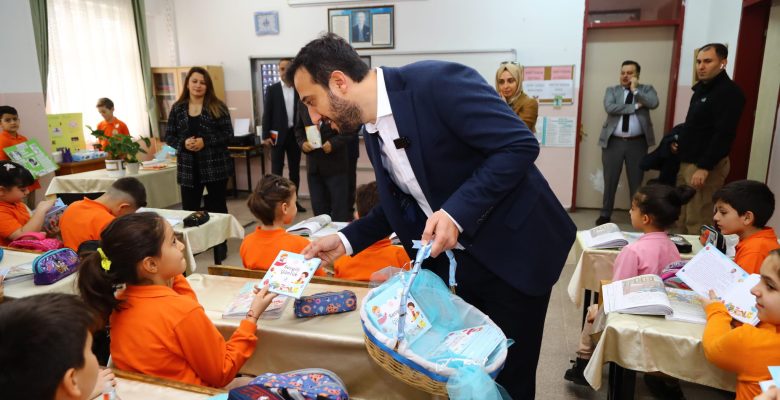 Bağcılar’da ilkokul öğrencileri günlük tutmaya başlıyor