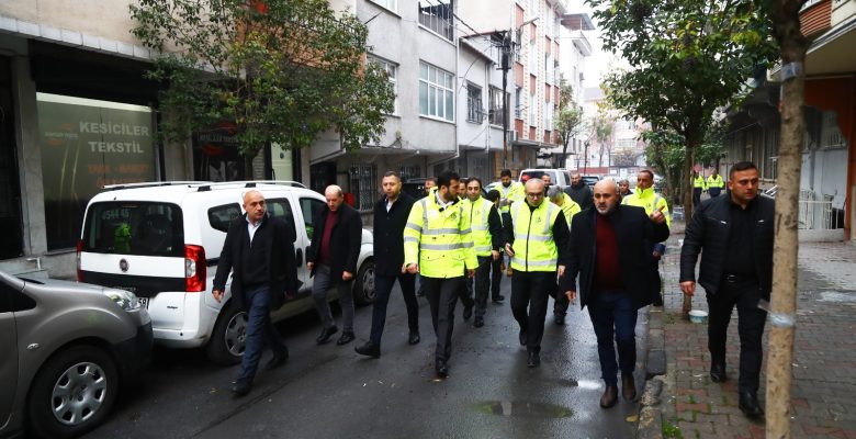 Bağcılar’da yönetim sahaya indi