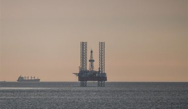 Çin, enerjide dışa bağımlılığı açık deniz enerji kaynaklarıyla azaltacak