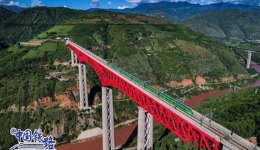 Çin-Laos demir yolunda bir yılda 8.5 milyon yolcu taşındı