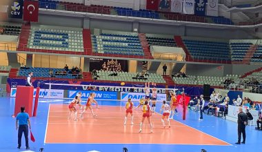 Galatasaray HDI Sigorta: 1 Savino Del Bene Scandicci: 3 Galatasaray HDI Sigorta: 1 Savino Del Bene Scandicci: 3