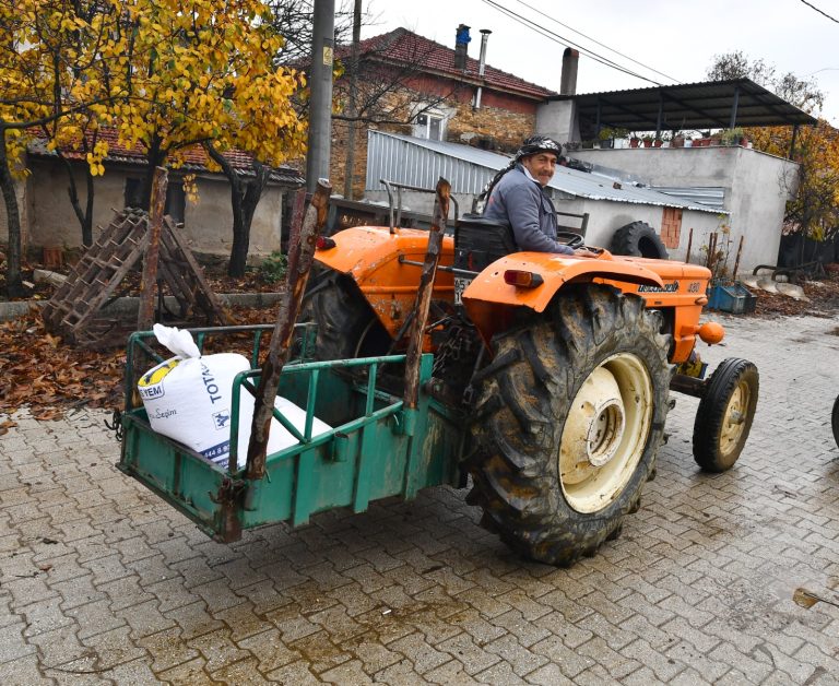 İzmir’de yerli kuru fasulyeyle çiftçiye 1,5 milyon liralık destek