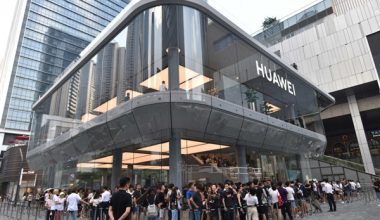 Teknoloji devi Huawei, 2022 yılında 91 milyar dolarlık gelir bekliyor