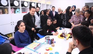 Tuzla’nın engelleri aşan merkezi, aile sıcaklığında açıldı