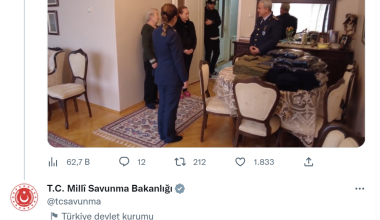 Hatice teyze, askerlere bere ve boyunluk hediye etti