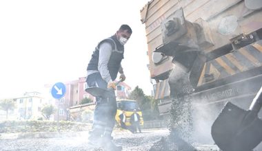 Tuzla’da 2022 yılında 54 bin ton asfalt serimi yapıldı