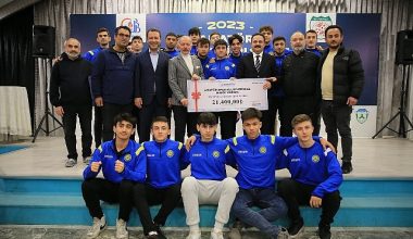 Bayrampaşa Belediyesi’nden spor kulüplerine büyük destek