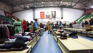 Çankaya Belediyesi, Depremzedelerin Acılarını Paylaşmaya Devam Ediyor