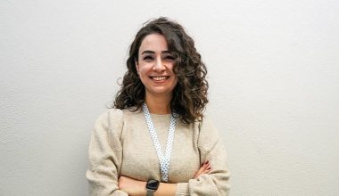 Çocuklar ekrandan uzak tutulmalı! Çocuklar ekrandan uzak tutulmalı!