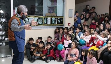 Depremzede Çocuklara Moral Etkinliği