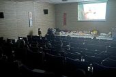 Depremzede Çocuklara Sinema Sürprizi