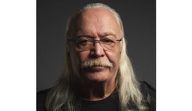 Murat Beşer ile “Yüz Yüze”nin konuğu müziğin yaşayan tarihi Cahit Berkay!