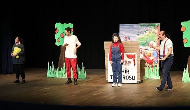 Narlıdereli Çocuklar, Nasreddin Hoca İle Eğlendi