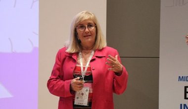Prof. Dr. Nesrin Dilbaz: “Depremzedelerin empatiye ihtiyacı var”