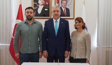Egeli bilim ekibi, hastalık etkeni mantarların içinde bulunan bakteriyel türleri araştıracak