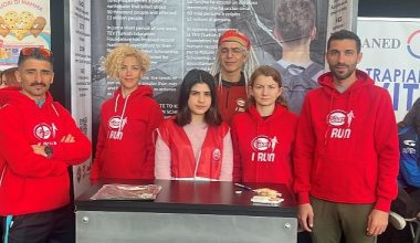 “Eker I Run" birincileri Roma Maratonu'nda afetzedeler için koştu