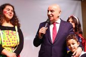 Gönüllü Öğretmenlerden Depremzede Çocuklar İçin Tiyatro