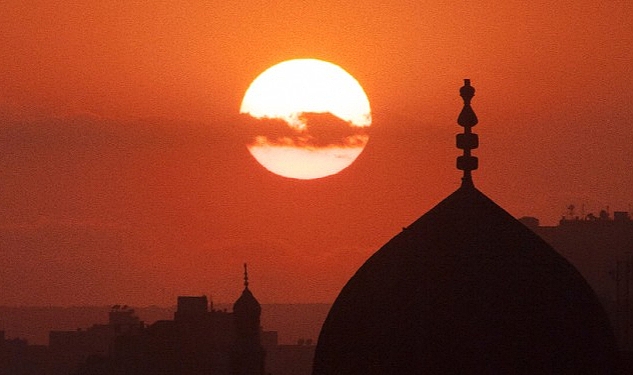 Türkiye Ramazan'da tam bir gece kuşu