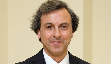Yeditepe Üniversitesi Laboratuvarlarına Yeni Kalite Belgesi: İlaç ve Kozmetik Alanında Yurt Dışına Bağımlılık Azalacak