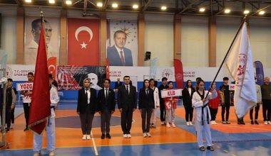 2022-2023 Yılı Okul Sporları Taekwondo (Kyorugi) Gençler Kız – Erkek Grup Müsabakaları, Nevşehir'de başladı 2022-2023 Yılı Okul Sporları Taekwondo (Kyorugi) Gençler Kız – Erkek Grup Müsabakaları, Nevşehir'de başladı